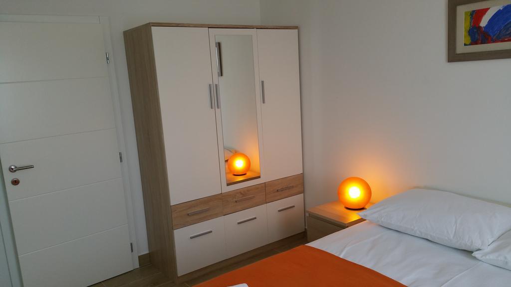 Apartments Ivancic Novi Vinodolski Pokoj fotografie